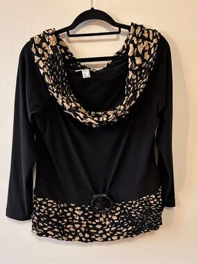 Joseph Ribkoff Women’s Size 18 Black Top beige Printed Trim buckle Detail Y2K